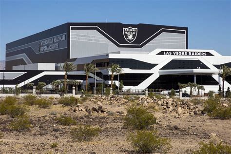 When Does Raiders Training Camp Start: A Journey Through Time and Space